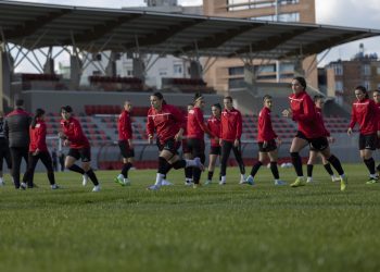 Shqipëria e vajzave nis grumbullimin ndaj Maqedonisë së Veriut