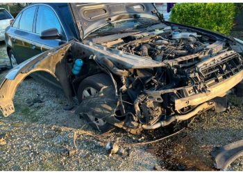 FOTO/ Ja si ka ‘shpërthyer’ makina e kreut të PD në Vaun e Dejës