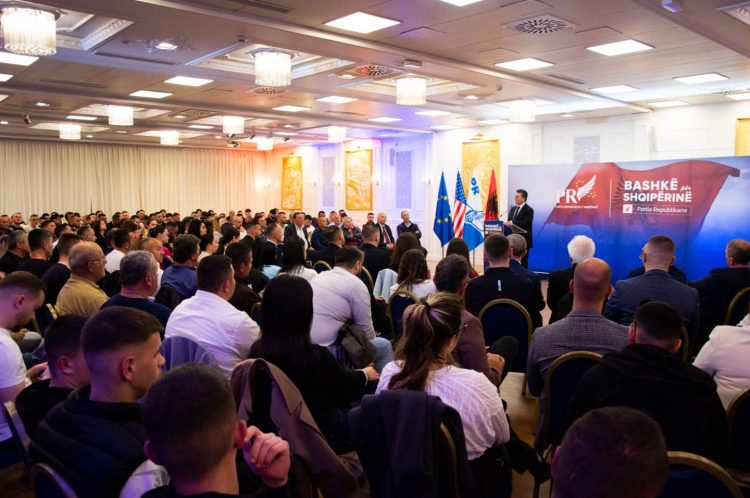 “Bashkë për Shqipërinë”, Partia Republikane hap fushatën në Tiranë