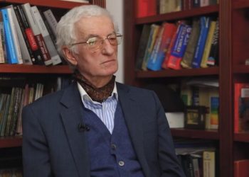 Në Romë ra, një kambanë bie edhe për ne