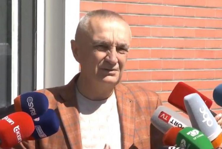 Rama do të nxjerrë Shqipërinë nga Arbitrazhi, Meta: I çmendur