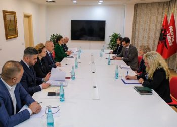 Meta ankohet te Glover: KQZ po mban qëndrime të njëanshme