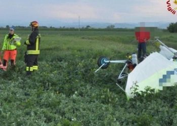 Rrëzohet me parashutë në Itali, humb jetën 32-vjeçari shqiptar