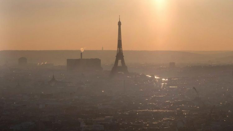 Raporti/ Ndotja e ajrit vret më shumë se 1,200 fëmijë në vit