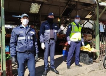 Elbasan – RENEA mësyn në tregun e fruta-perimeve, disa të shoqëruar