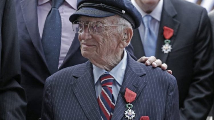 Vdes në moshën 103-vjeçare prokurori i fundit që dënoi nazistët