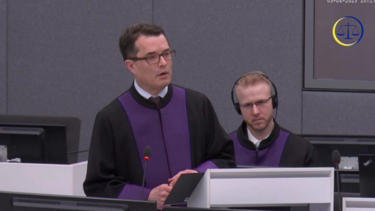 Prokurori në Hagë: Nuk po gjykohet UÇK-ja, por disa figura të saj