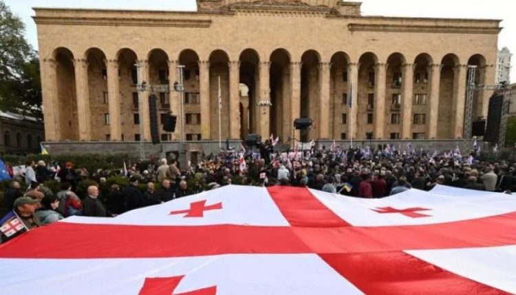 Protesta antiqeveritare në Gjeorgji, thirrje për demokraci