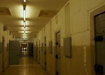 I riu vdiq në qeli, reagon pas 6 ditësh Drejtoria e Burgjeve