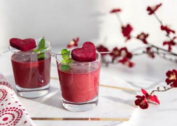Tri receta smoothie-sh që sjellin benefite të shumta për zemrën