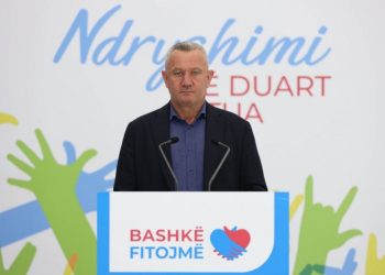 ‘Shkela lejen e qëndrimit’, Tusha: E dinë çfarë i pret në Shijak