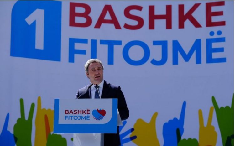 Spahia kërkon edhe votën e socialistëve: Të festojmë ndryshimin