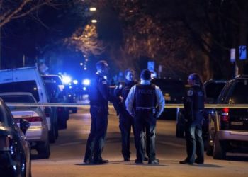 Florida/ Agresori pasi vret tre persona, qëllohet nga policia