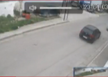 Atentati në Shkozet, Mustafa shpëton për mrekulli