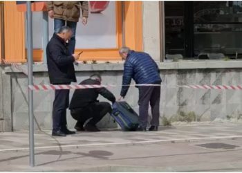 Valixhja e dyshimtë alarmon Gjirokastrën