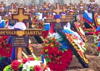 Mbi 200 varre të mercenarëve të Wagner zbulohen në Siberi