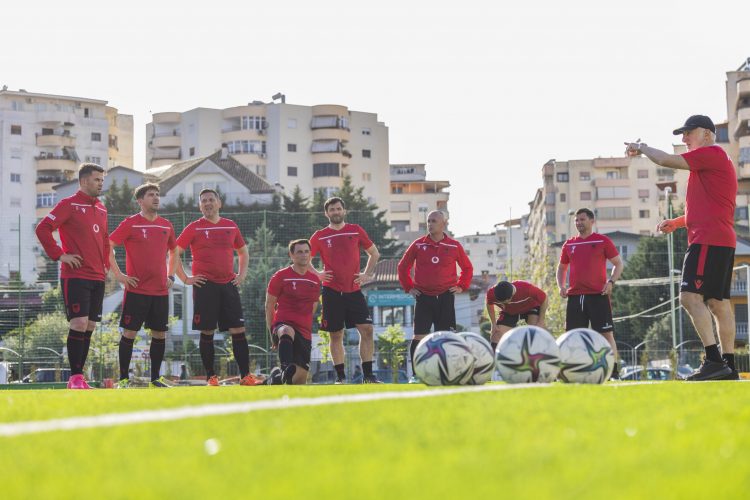 Veteranët e kombëtares: Emocionuese të riveshim fanellën kuqezi