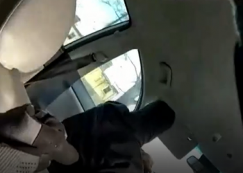 VIDEO/ Ja momenti kur policia në SHBA vret 17-vjeçarin