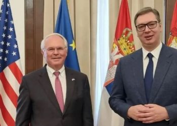 Incidenti në veri të Kosovës, Vuçiç ankohet te ambasadori amerikan