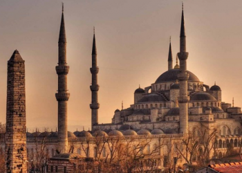 Si festohet Fitër Bajrami në të gjithë botën?