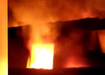 VIDEO/ Zjarri i djeg ‘shtëpinë’ familjes Lusha