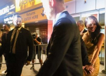 U ndoqën nga paparacët, Harry dhe Meghan rrezikojnë jetën