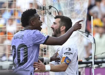 Ankesat e Valencias kanë efekt, reduktohet dënimi për aktet raciste