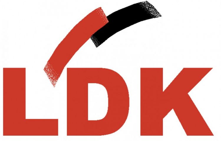 LDK: Qeveria ra na grackën e Serbisë, po përplaset me perëndimin