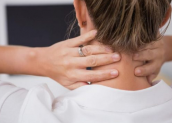 Ja çfarë tregojnë dhimbjet e muskujve në mëngjes