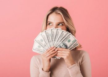 Ja shenjat e zodiakut që janë të aftë të balancojnë financat e jetës së tyre