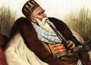 Historiania: Ali Pasha përdorte femra si spiune