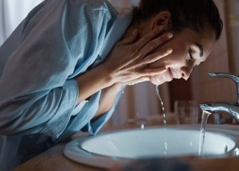 Zbatoni këtë rregull për të mirën e lëkurës tuaj