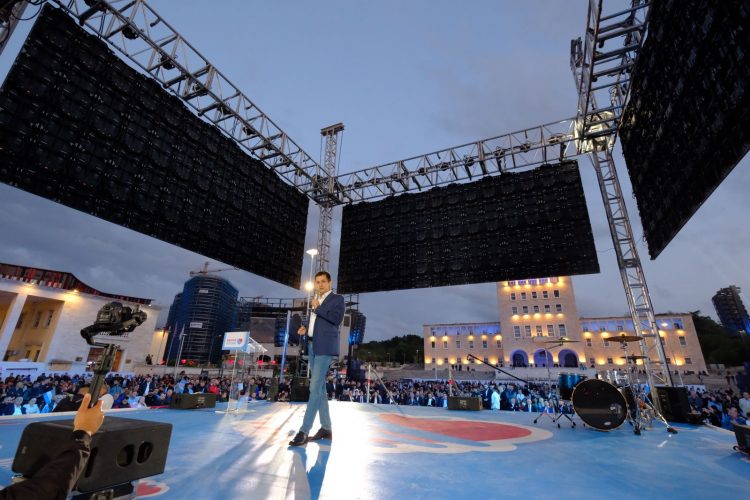 Alimehmeti: Korrupsioni ka ‘mbytur’ vendin, votoni masivisht të dielën