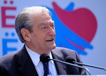 Berisha në Dibër: Kandidatët e PS përfaqësojnë parti pushtuese