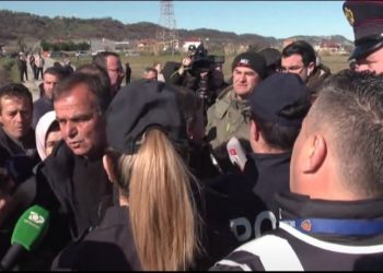 Çudirat zgjedhore/ Kërcënuan me bojkot, por…votuan kandidatin socialist