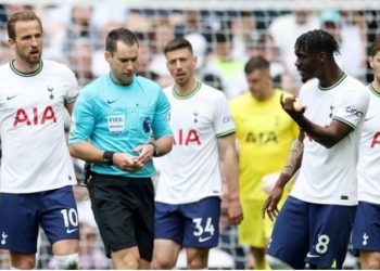 ‘Zhytet’ Tottenham, mundet dhe nga Brentfordi