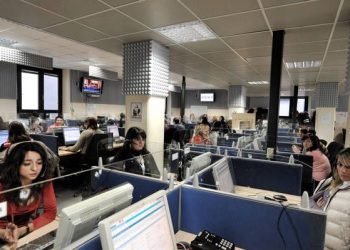 Grupi vidhte miliona euro me “Call Center”-at, ja si ka vepruar mashtruesi shqiptar