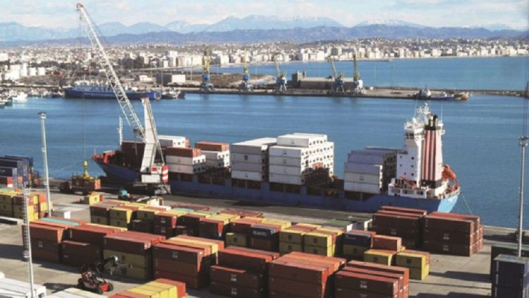 Varka e eksportuesve po fut ujë nga të gjitha anët