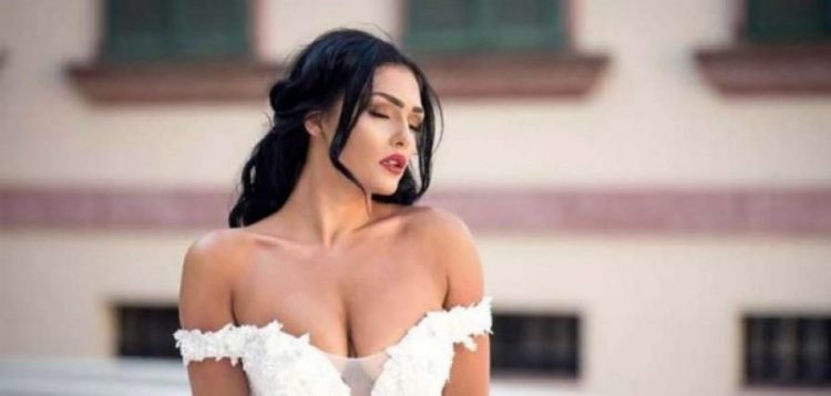 “Mos jam e çmendur?” Vetëm dy javë pas lindjes, Eliona Pitarka mezi pret…