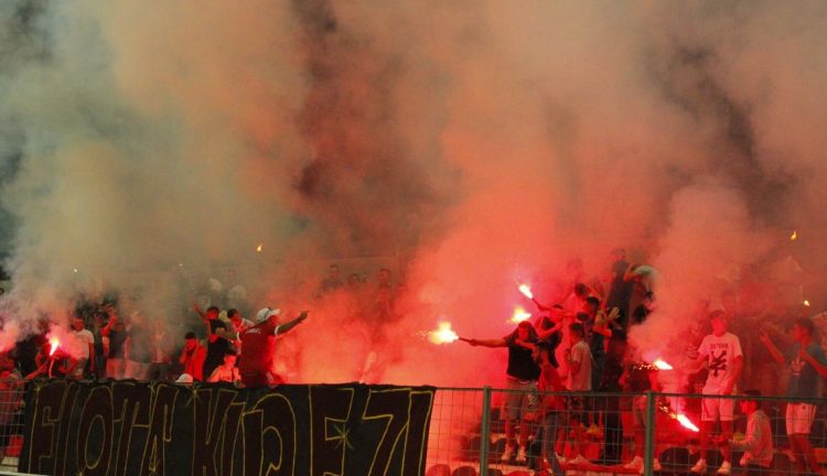 Mes tensionesh, Flamurtati shënon gol ndaj Korabit