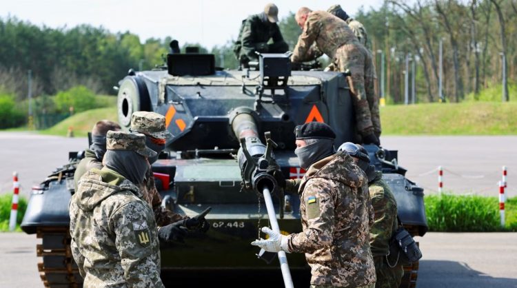 Berlini, ndihmë të re ushtarake për Kievin prej 3 mld eurosh