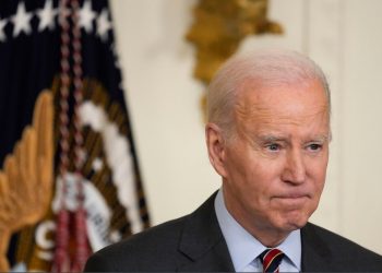 Gruaja që akuzoi Bidenin për sulm seksual kërkon nënshtetësi ruse