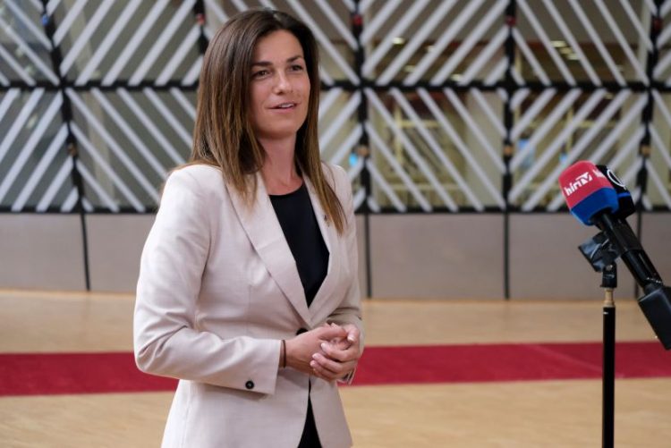 “Nuk jemi shtet pro-rus”/ Ministrja përgënjeshtron aludimet e mediave