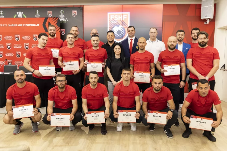 Rossi jep detaje për kursin e video-analistit në FSHF