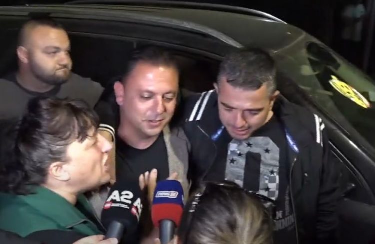 Krali pranon humbjen në Kavajë, simpatizantët qajnë