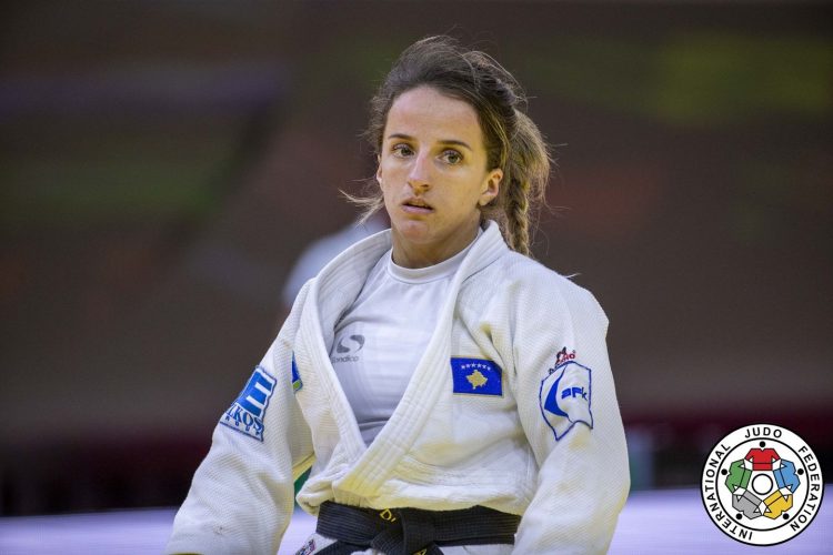 Krasniqi dorëzohet në gjysmëfinale ndaj Abe