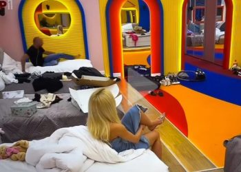 “Zhvishu se do kënaqemi”, Kristi lë pa fjalë Dean