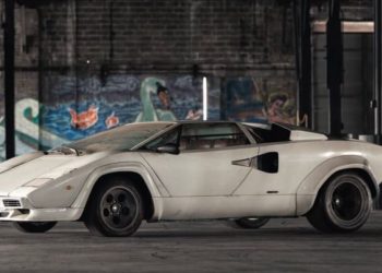Del në shitje Lamborghini Countach i parë i prodhuar në vitin 1982