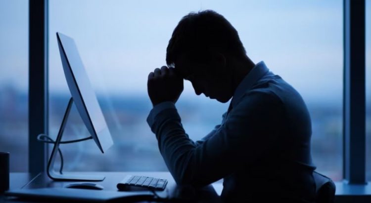 Lodhja kronike: Çfarë e shkakton dhe si ta shmangim?