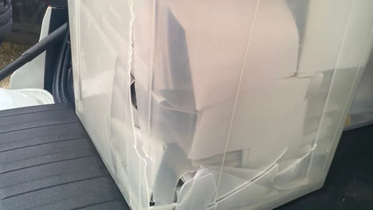 Dëmtohet kutia, votat nuk do numërohen